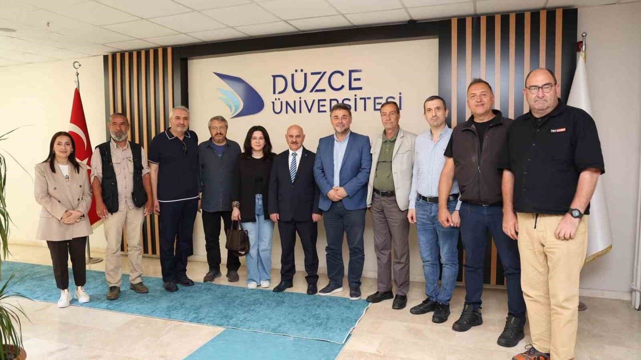 Çalışan Gazeteciler Cemiyeti, Düzce Üniversitesi Rektörü Prof. Dr. Nedim Sözbir’i Ziyaret Etti: Basın-Üniversite İşbirliği Görüşüldü