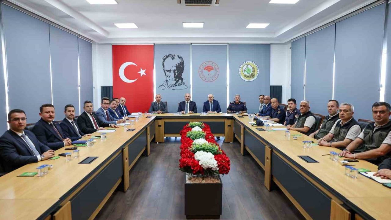 Çanakkale'de hasat dönemi için orman yangınlarıyla mücadele tedbirleri değerlendirildi