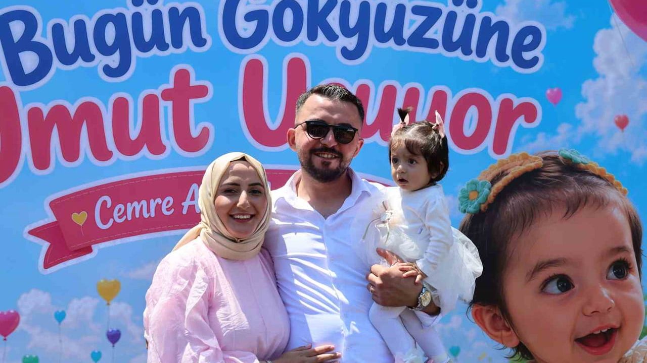 Çekmeköy'de 'Gökyüzüne Umut Uçuyor' etkinliğiyle Cemre Alya uğurlandı