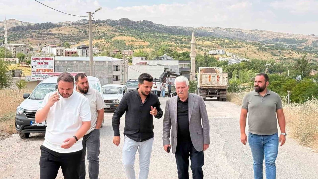 Çermik’te yol yapımı gecikti, başkan özür diledi
