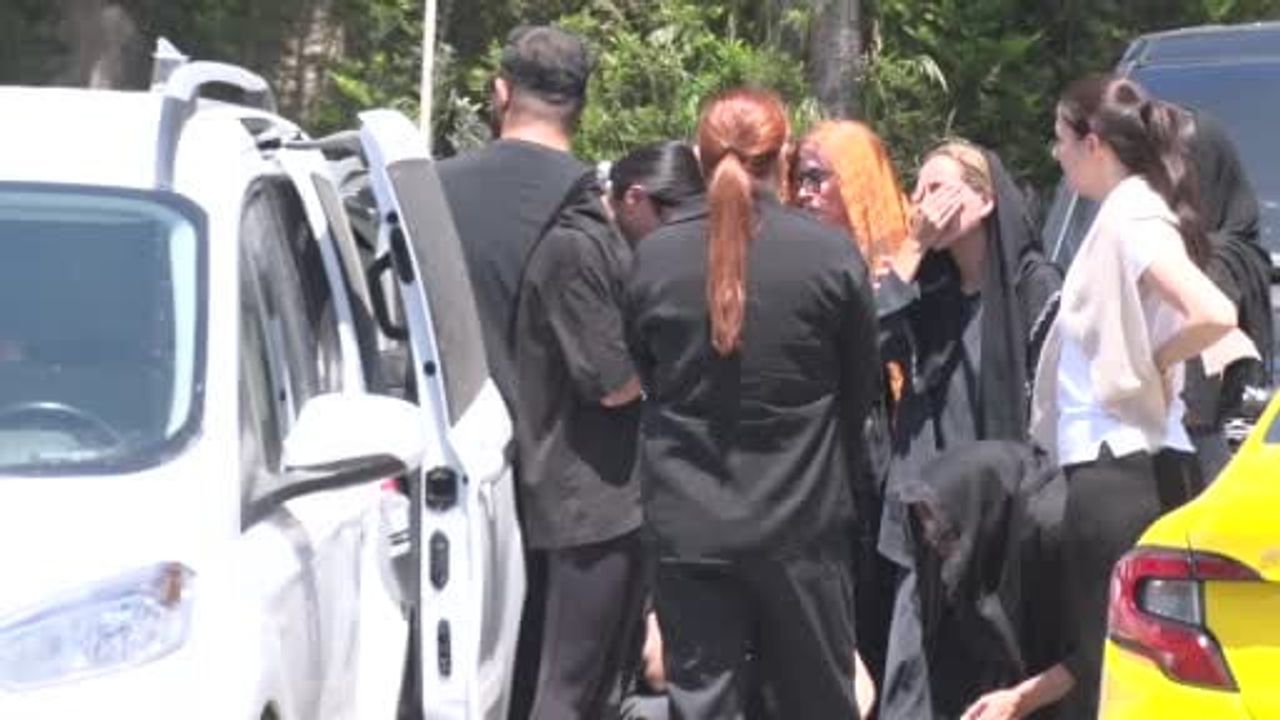 Çeşme'de silahlı saldırıda yaşamını yitiren koruma Can Polat İstanbul'da uğurlandı