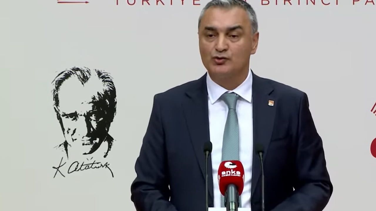 CHP'de 26 il yönetiminin görevden alınması