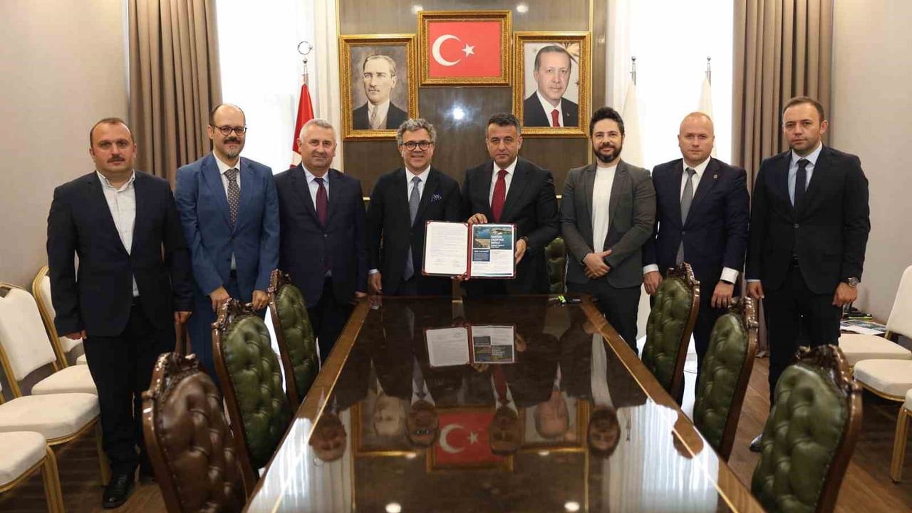 Çiçekyazı Barajı için sözleşme imzalandı: Kavak ve çevresine uzun vadeli su güvenliği