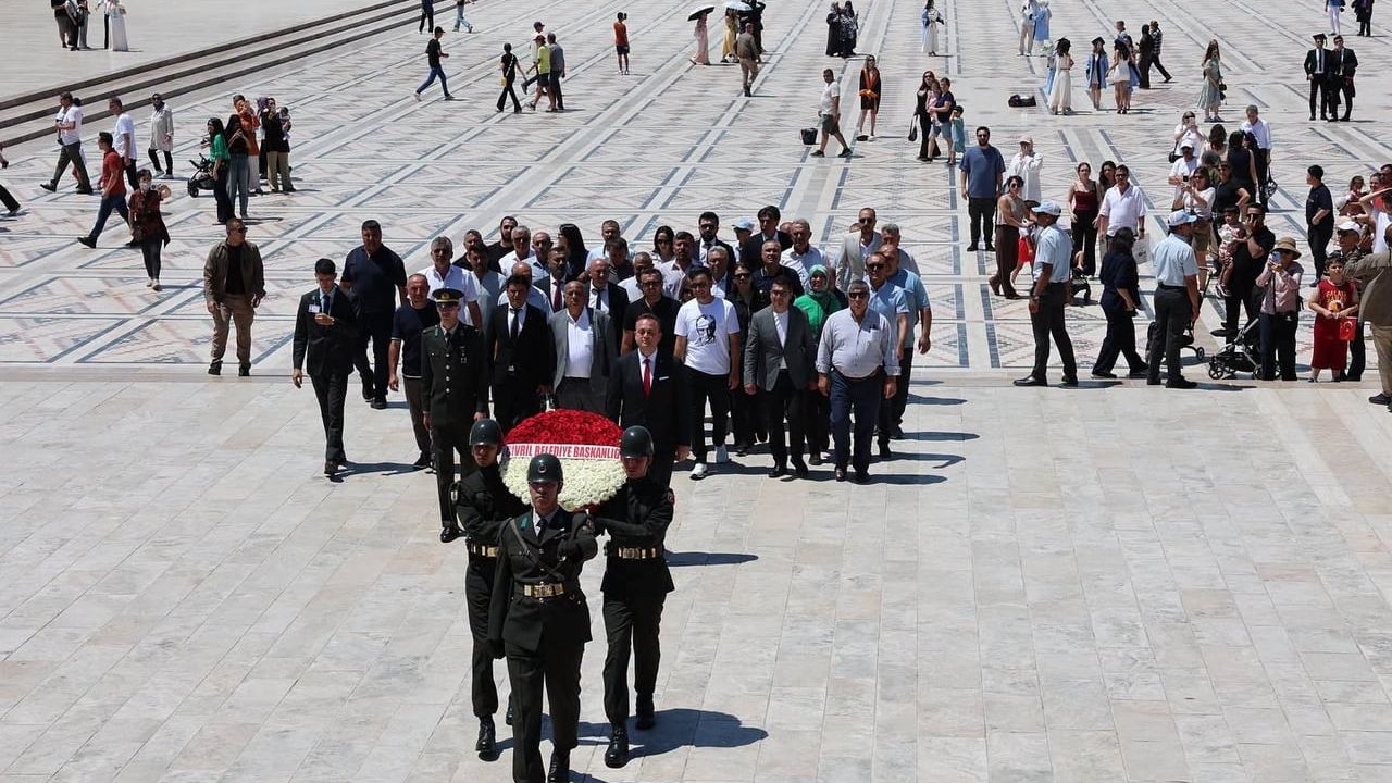 Çivril heyeti Anıtkabir'de Atatürk'ün huzurunda
