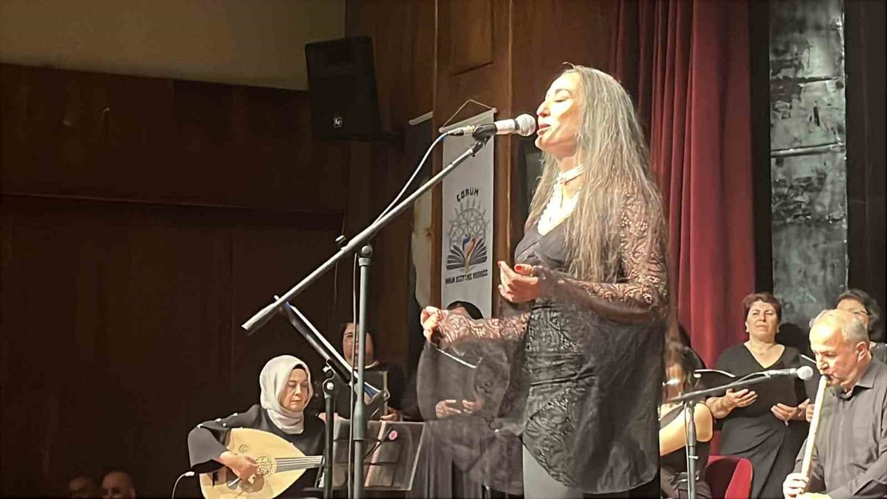 Çorum'da Türk Sanat ve Türk Halk Müziği Koroları Konseri Yoğun Katılımla Gerçekleşti