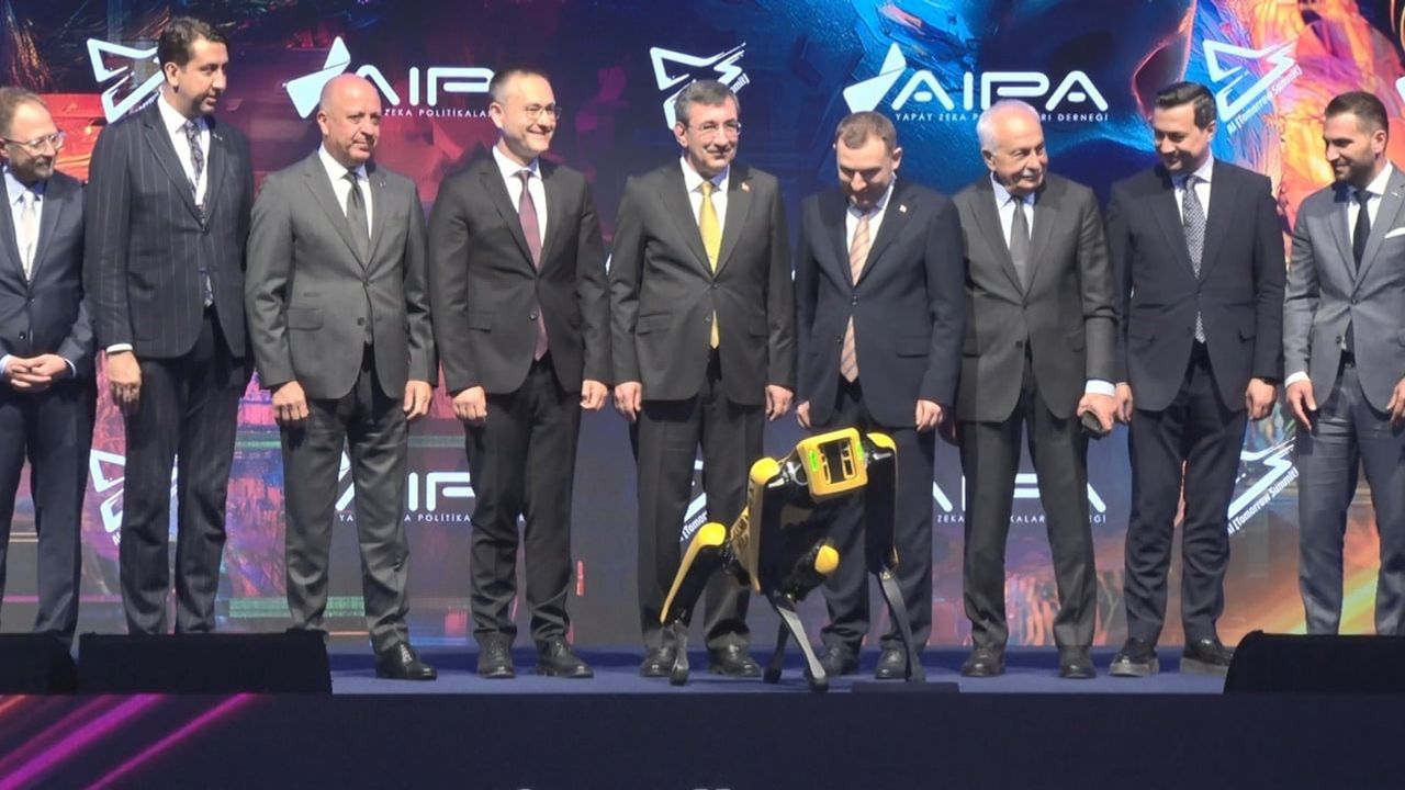 Cumhurbaşkanı Yardımcısı Cevdet Yılmaz: Türkiye yapay zeka endeksinde 2024 sonu itibarıyla 34’üncü sıraya yükseldi