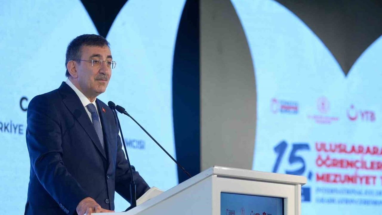 Cumhurbaşkanı yardımcısı Yılmaz: 362 bini aşkın uluslararası öğrenci Türkiye'de eğitim görüyor