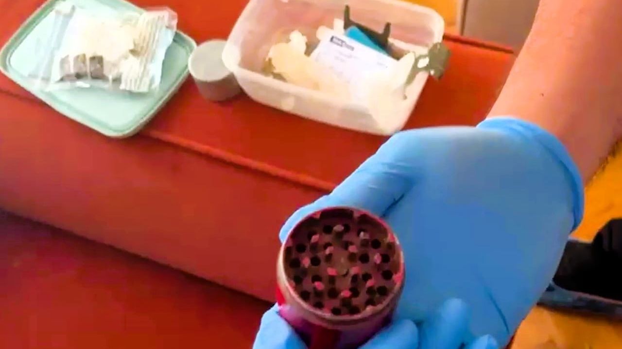 Denizli'de baro başkanı ve 11 avukat hakkında uyuşturucu operasyonu