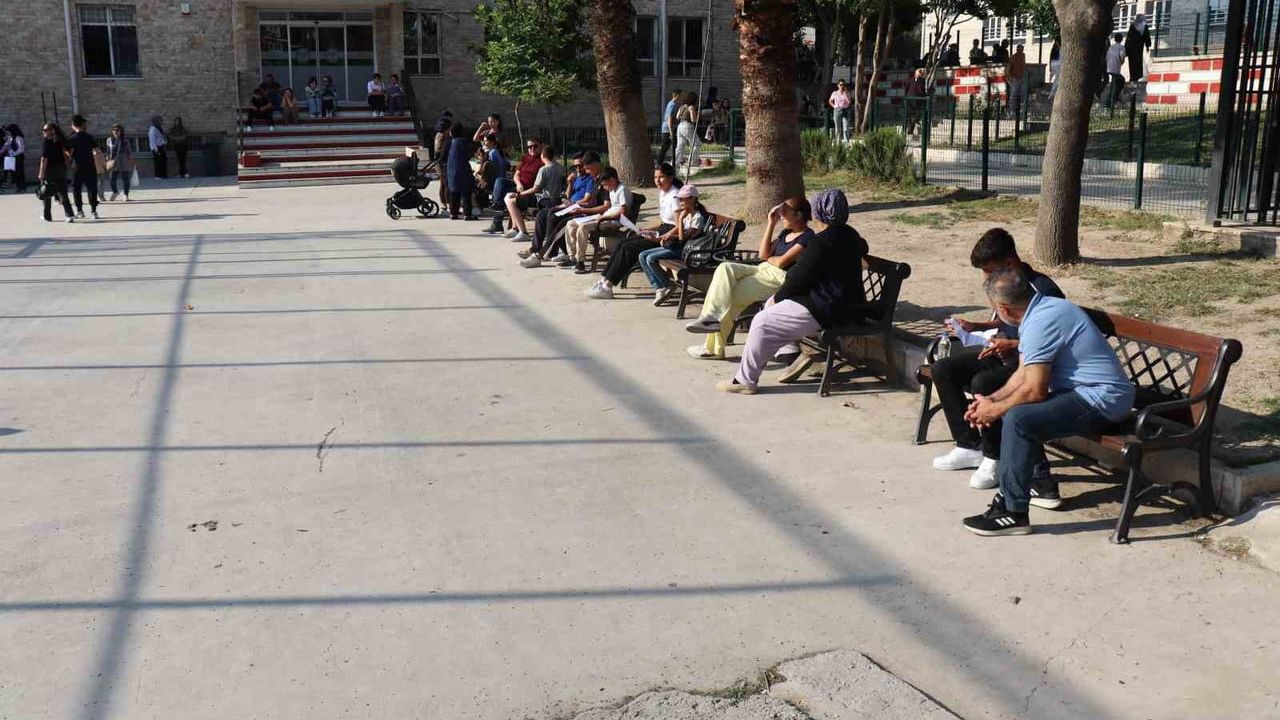 Denizli’de LGS heyecanı başladı