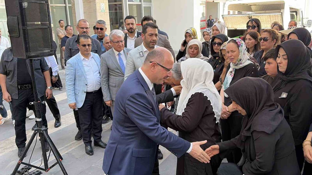 Deprem sürecinin fedakar muhtarı Tarık Sesli vefat etti