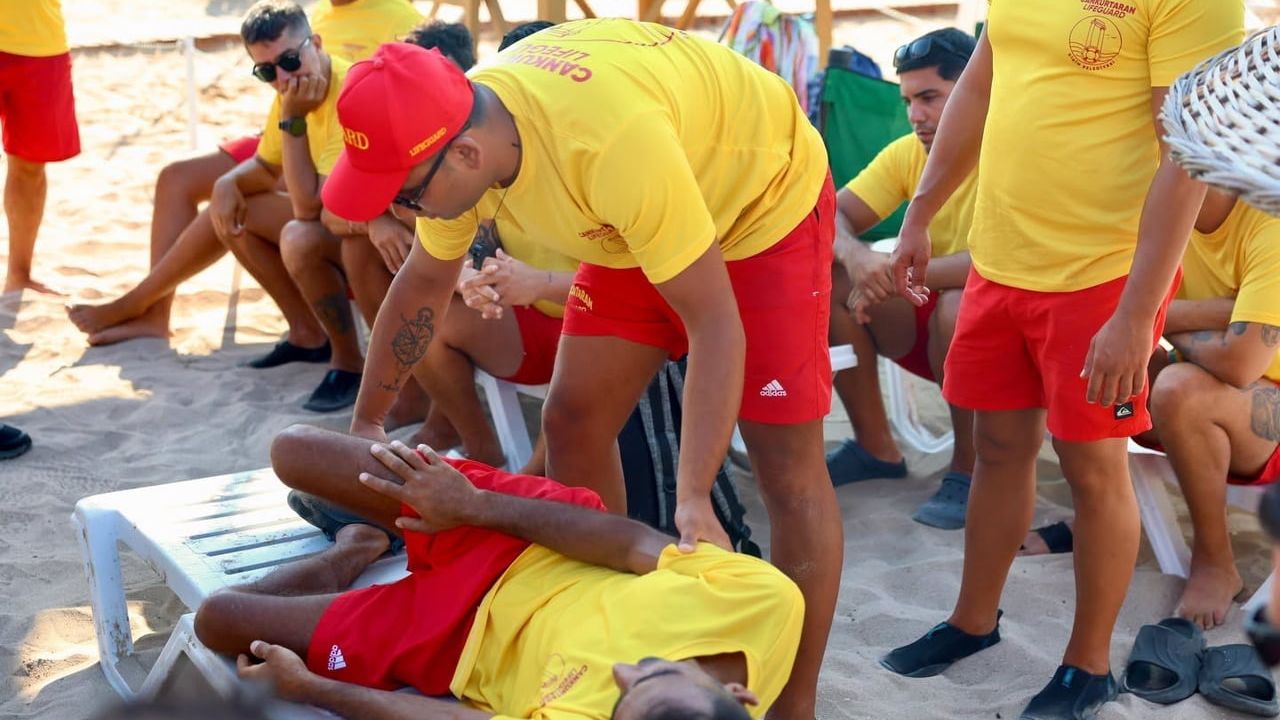 Didim’de cankurtaranlara ilk yardım eğitimi verildi