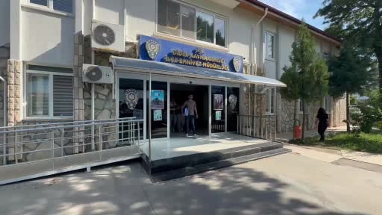 Didim'de fuhuş şebekesi operasyonunda 4 kişi tutuklandı