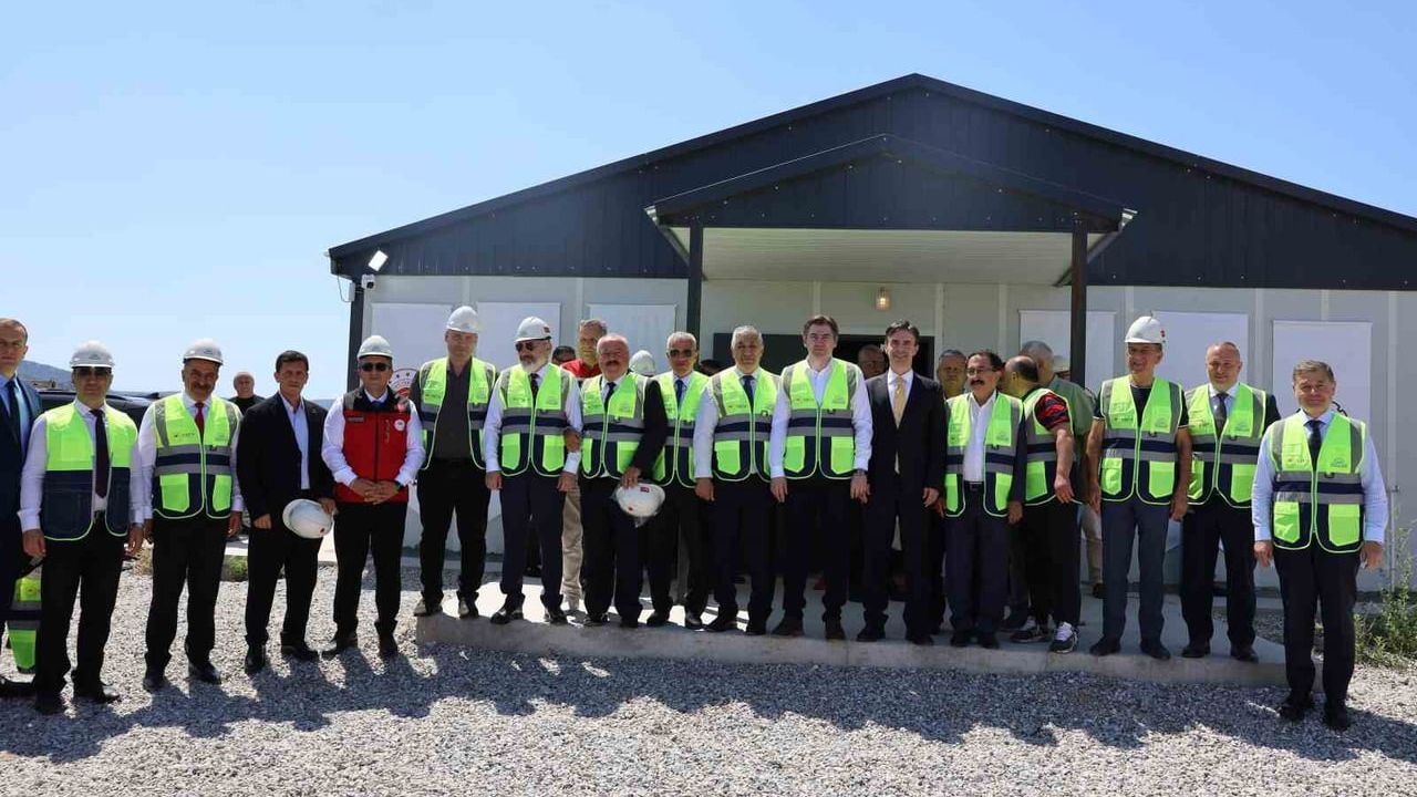 Dikili Jeotermal Isıtmalı Sera OTB, Türkiye Yüzyılı için stratejik tarımsal üretim üssü olacak