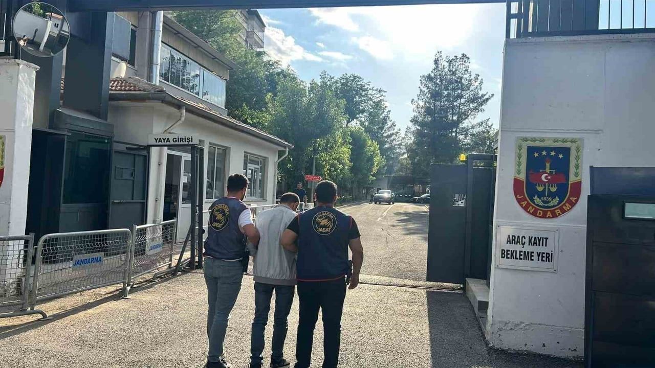 Diyarbakır'da aranan 152 kişi yakalandı