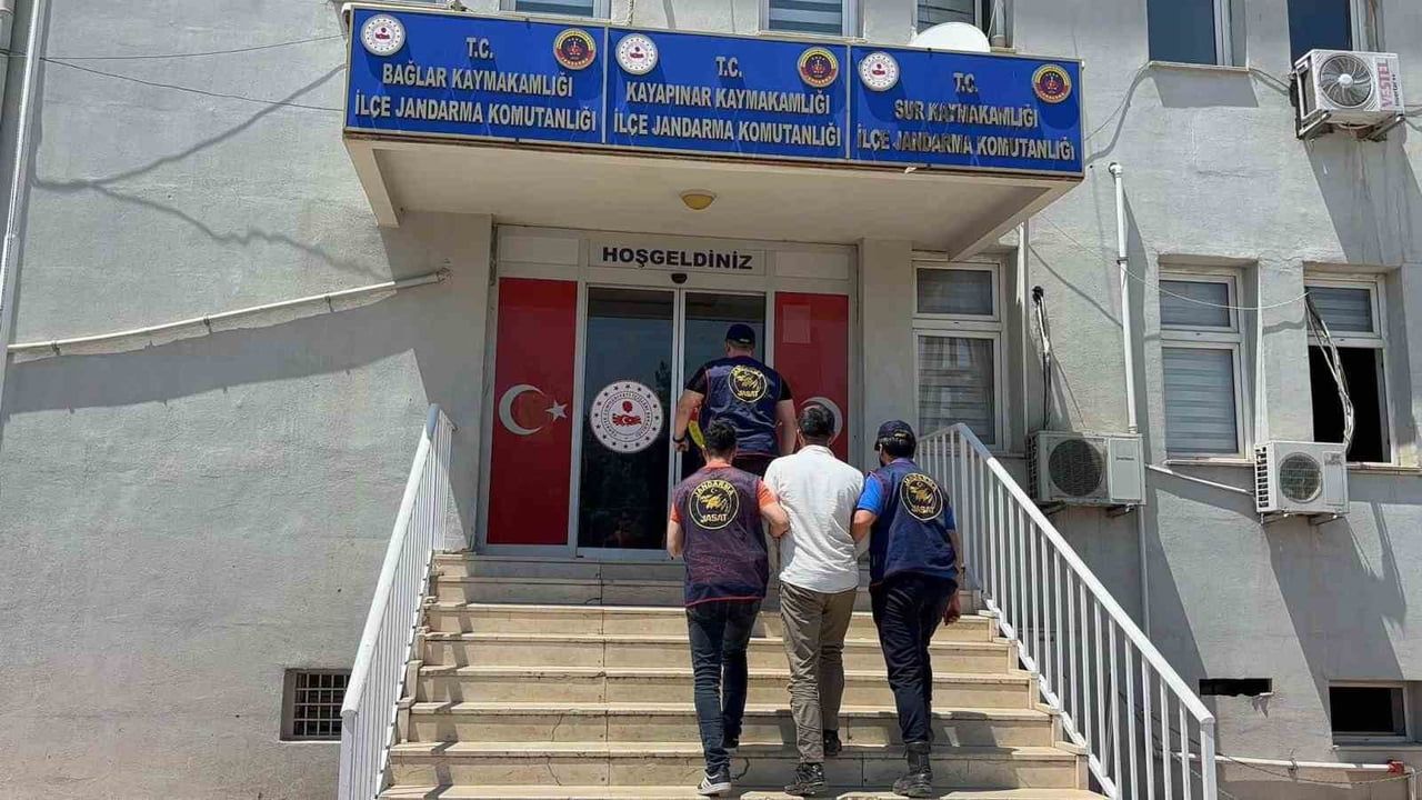 Diyarbakır’da haklarında kesinleşmiş hapis cezası bulunan 141 kişi yakalandı
