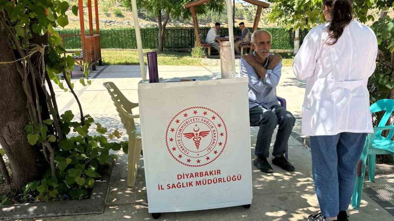 Diyarbakır’da 'hareket yaşını öğren, sağlıklı yaşa' kampanyasına yoğun ilgi