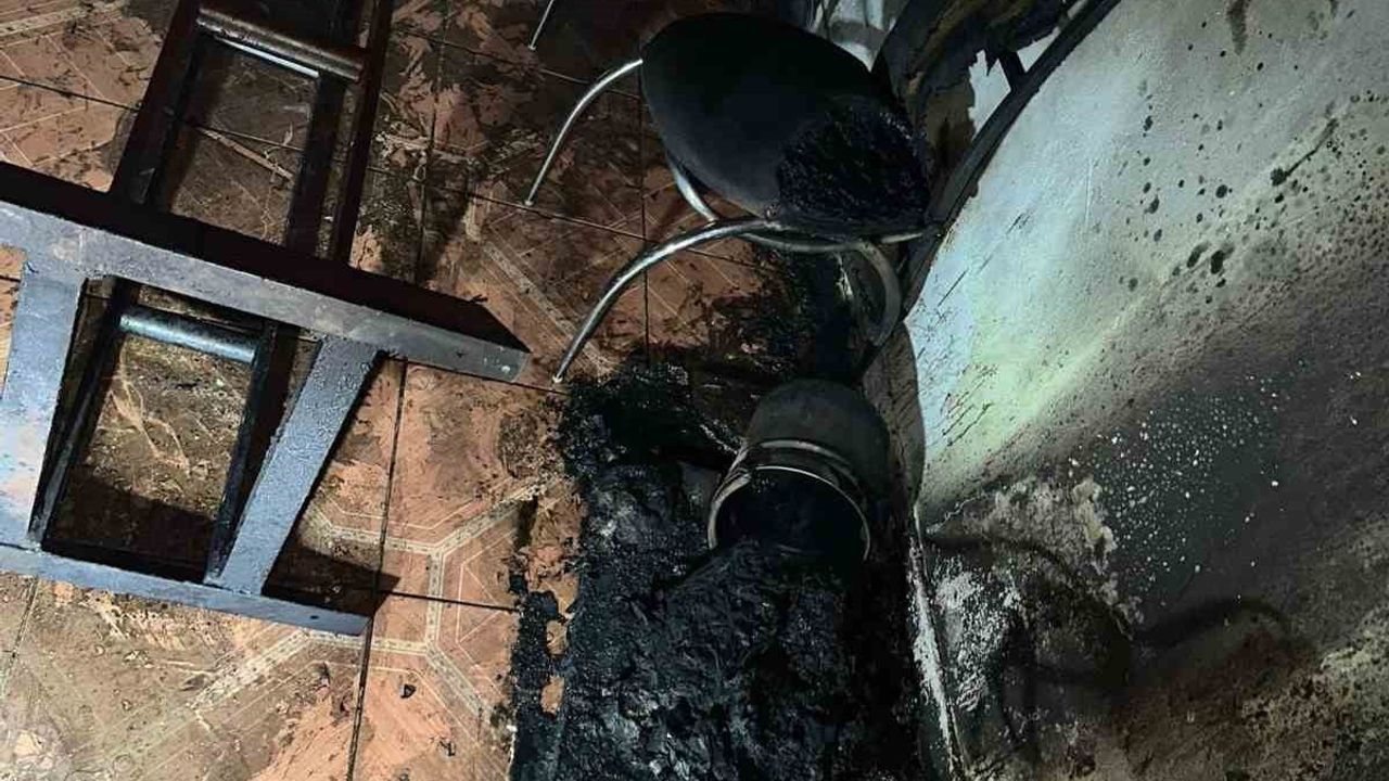 Diyarbakır'da tamirci dükkanında çıkan yangın iş yerini kullanılamaz hale getirdi