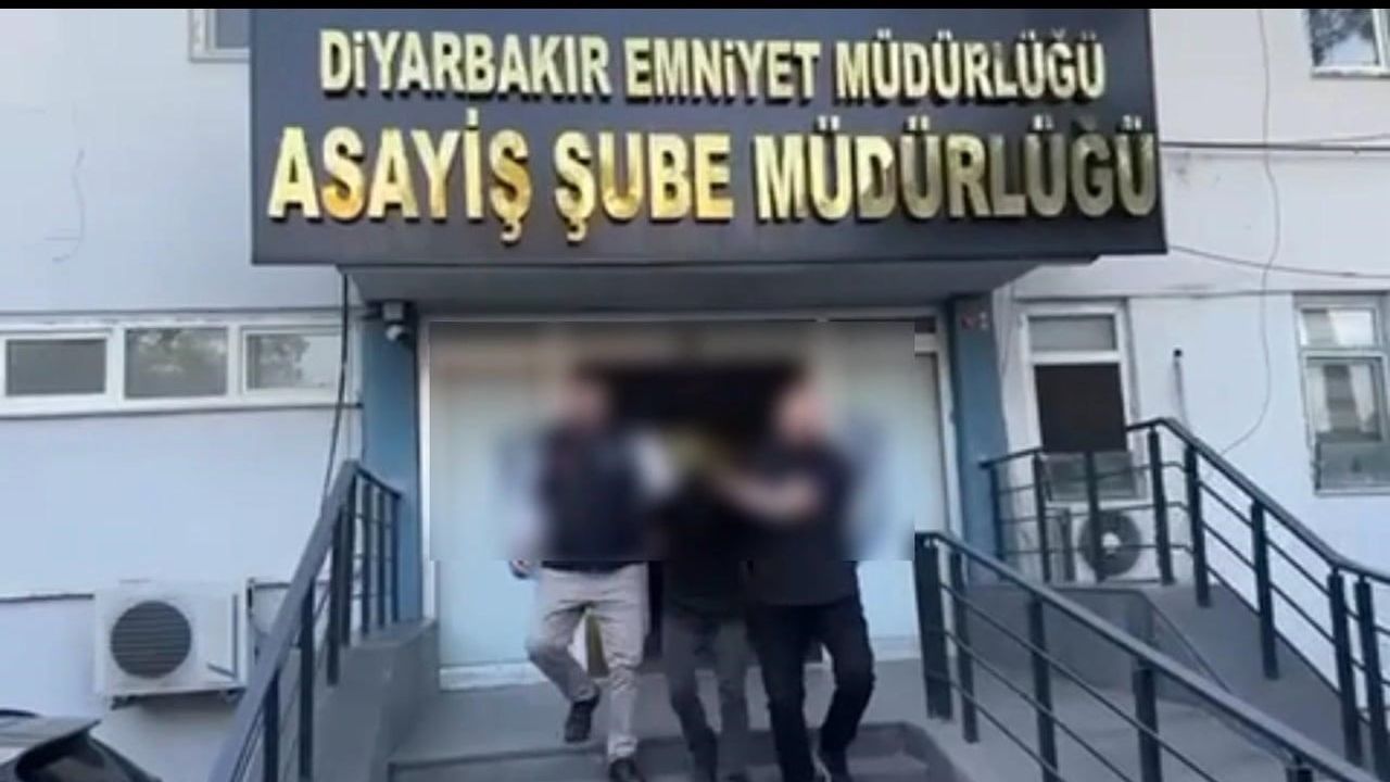 Diyarbakır’da Yapı Kredi ATM’si ve bazı iş yerlerini kurşunlayan 3 şüpheli yakalandı