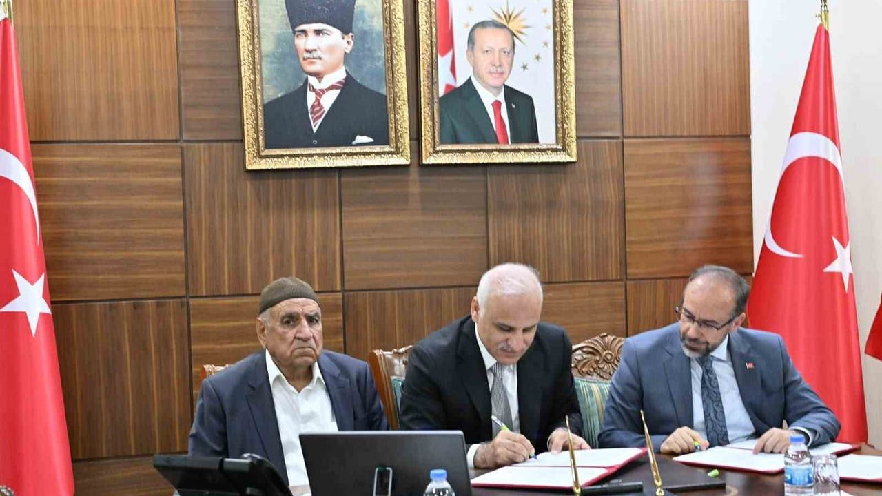 Diyarbakır Kayapınar’da iki cami ve külliye için protokol imzalandı