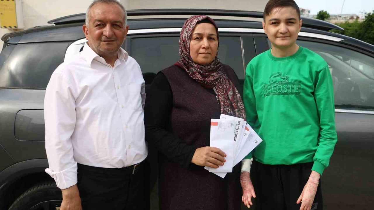 Diyarbakır: Kelebek hastası çocuklar için alınan araç serviste uzun süre kaldı, aile değişim istiyor