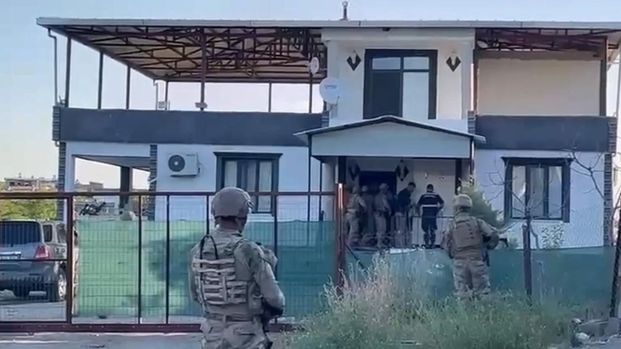 Diyarbakır merkezli 5 ilde yasa dışı bahis operasyonunda 51 gözaltı
