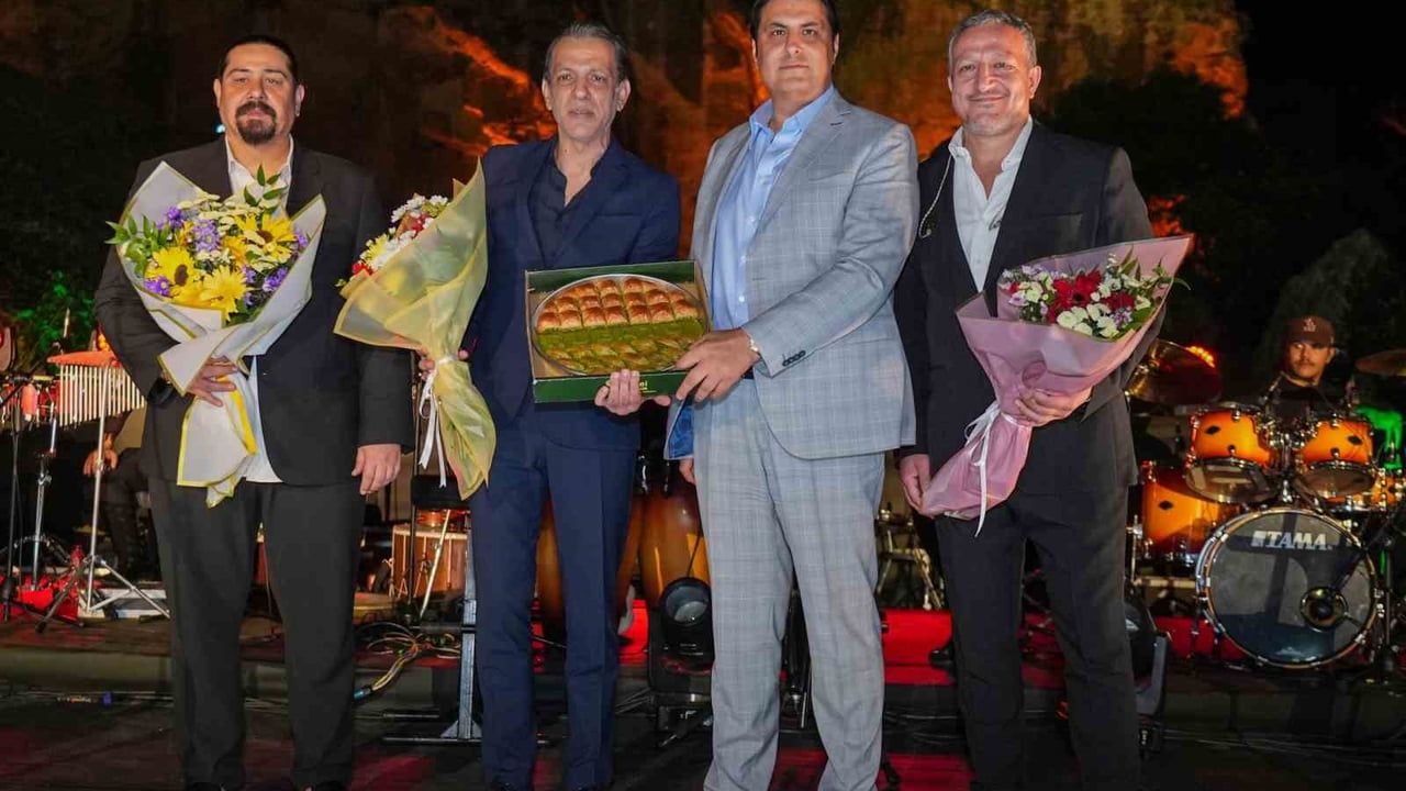 Dülük’te tarih, sanat ve mutluluk dolu gece