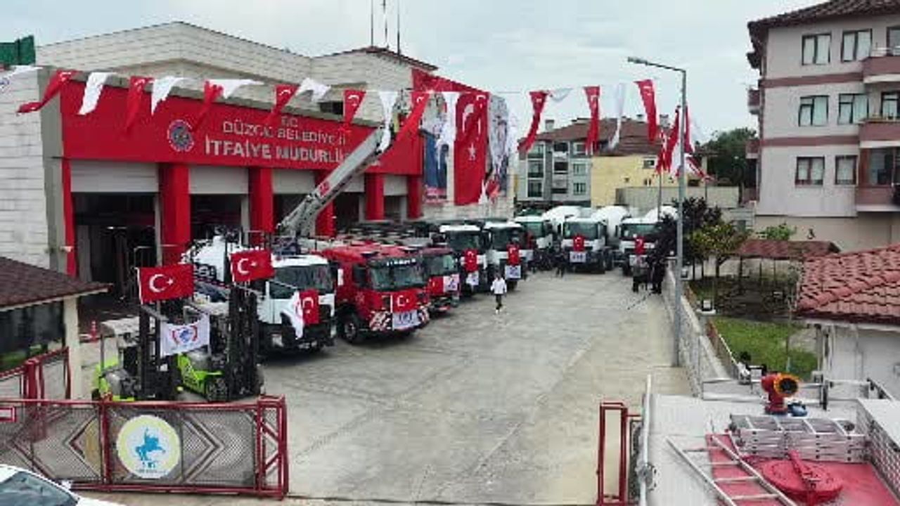 Düzce Belediyesi itfaiye filosunu güçlendirdi: 12 araçlık takviye