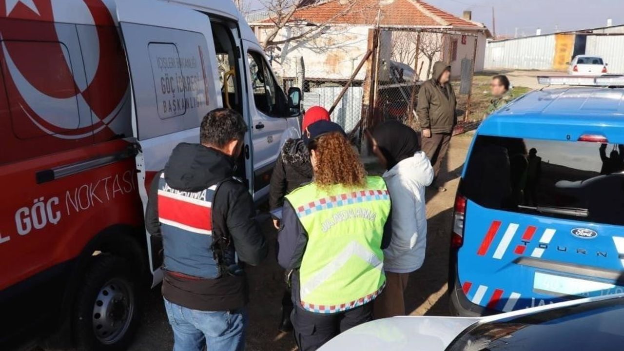 Düzce'de 1 haftada 3 düzensiz göçmen yakalandı