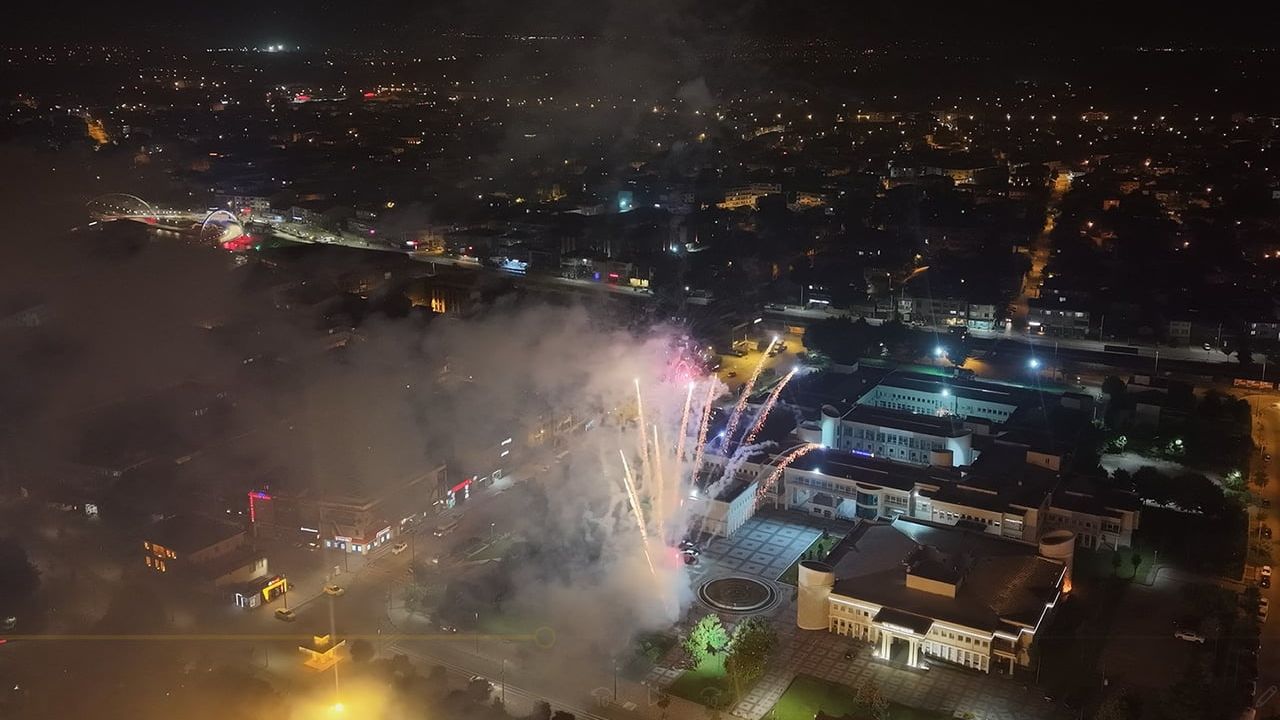 Düzce'de Aziz Yıldırım'ın Fenerbahçe Başkanlığı Anıtpark'ta Kutlandı