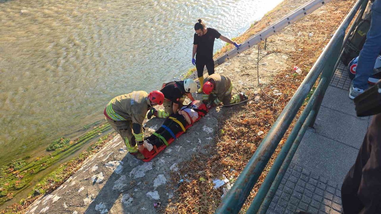 Düzce'de köprüde öz çekim yaparken dereye düşen genç kız yaralandı