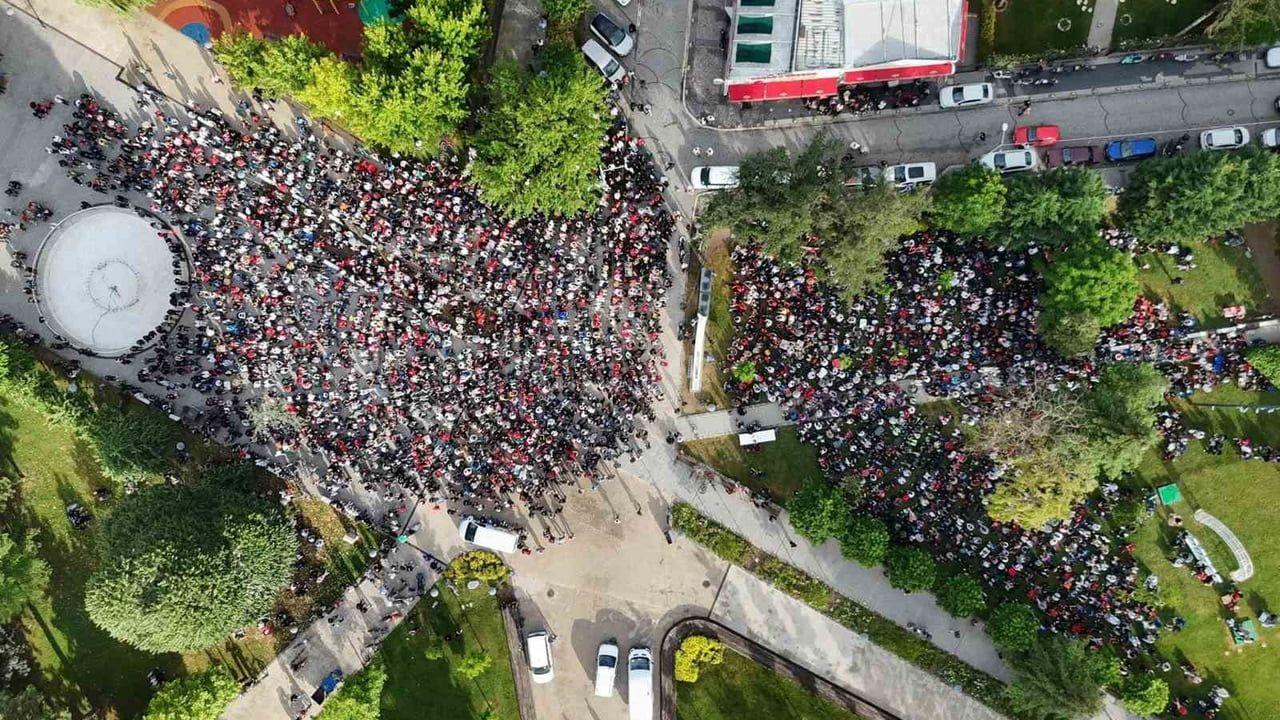 Düzce'de milli maç heyecanı: Millet Bahçesi'nde Avustralya maçı izlendi