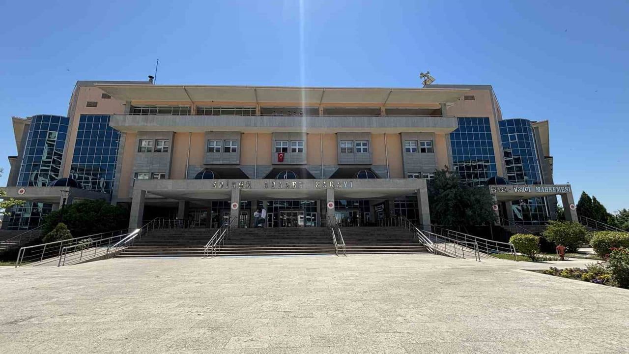 Edirne Bölge İdare Mahkemesi kuruldu: Yargı çevresi Edirne, Kırklareli, Tekirdağ ve Çanakkale olarak belirlendi