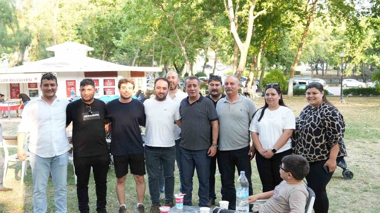 Efeler Belediye Başkanı Anıl Yetişkin, personel ve aileleriyle Pınarbaşı Mesire Alanı'nda bir araya geldi