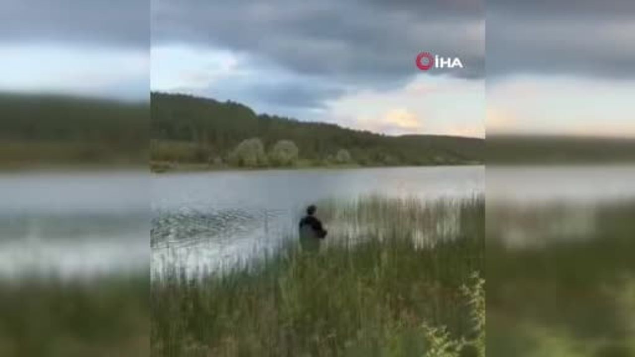 Eflani'de amatör balıkçı 95 santimetre ve 6 kilogram turna yakaladı