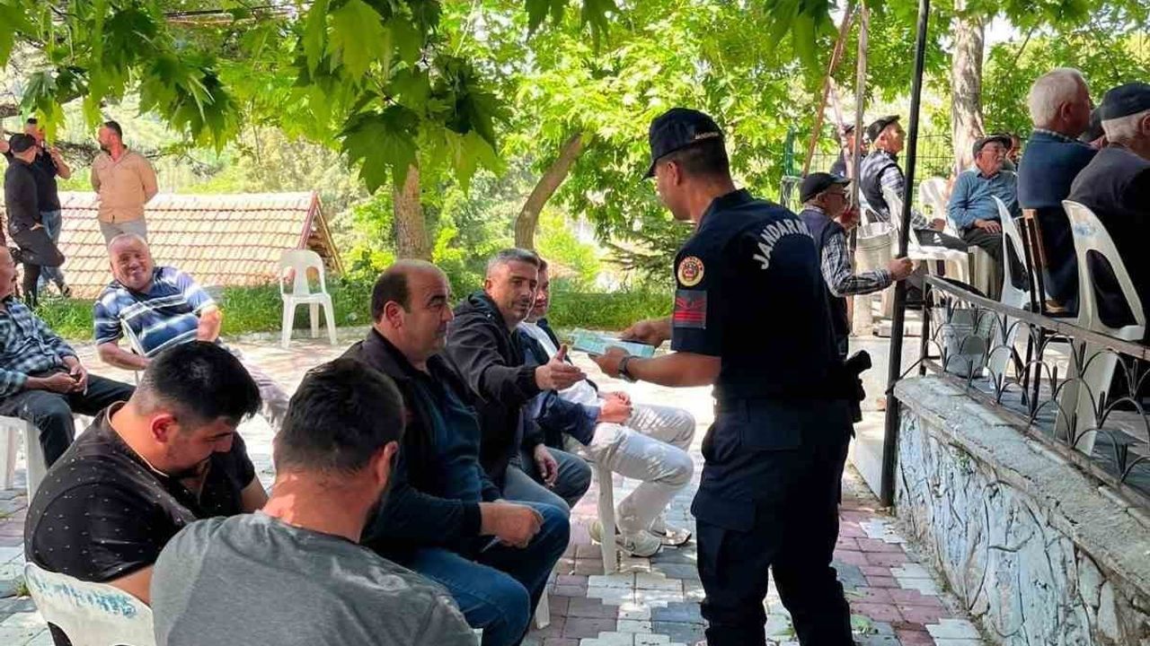 Eğirdir Jandarmasından Yaz Aylarında Boğulma Riskine Karşı Farkındalık Çalışması