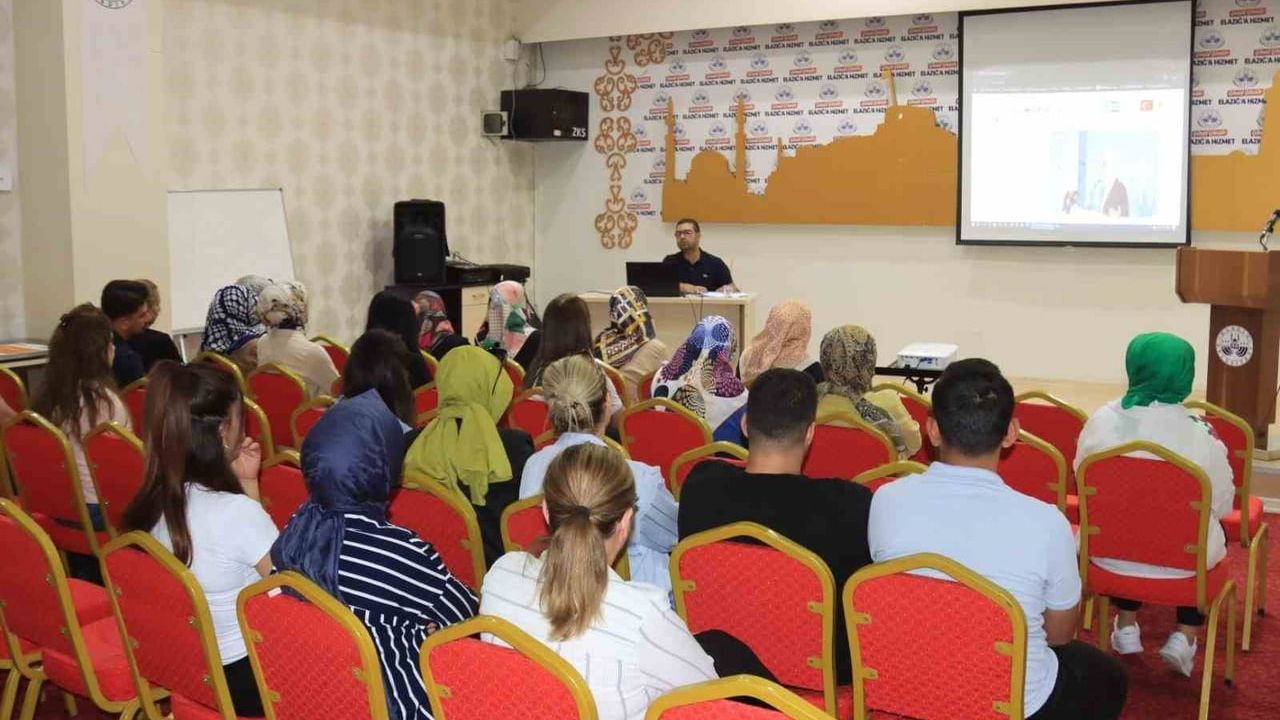 Elazığ’da kadına yönelik şiddetle mücadele semineri verildi