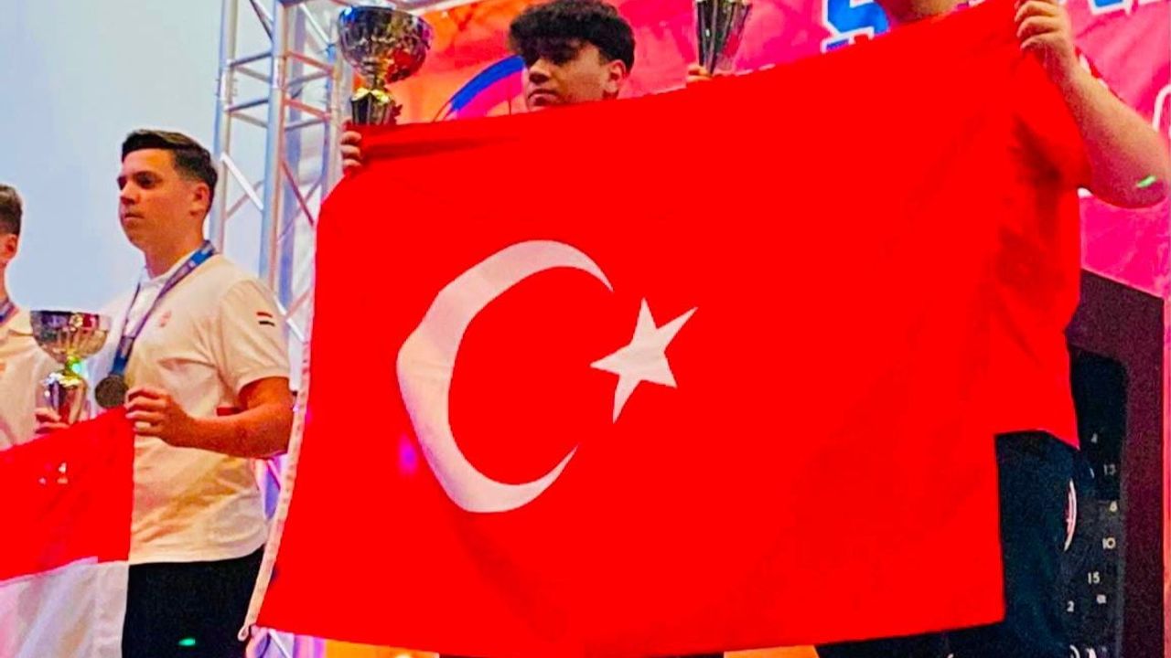 Elazığlı Bedirhan Nas, Slovakya’da iki Avrupa şampiyonluğu