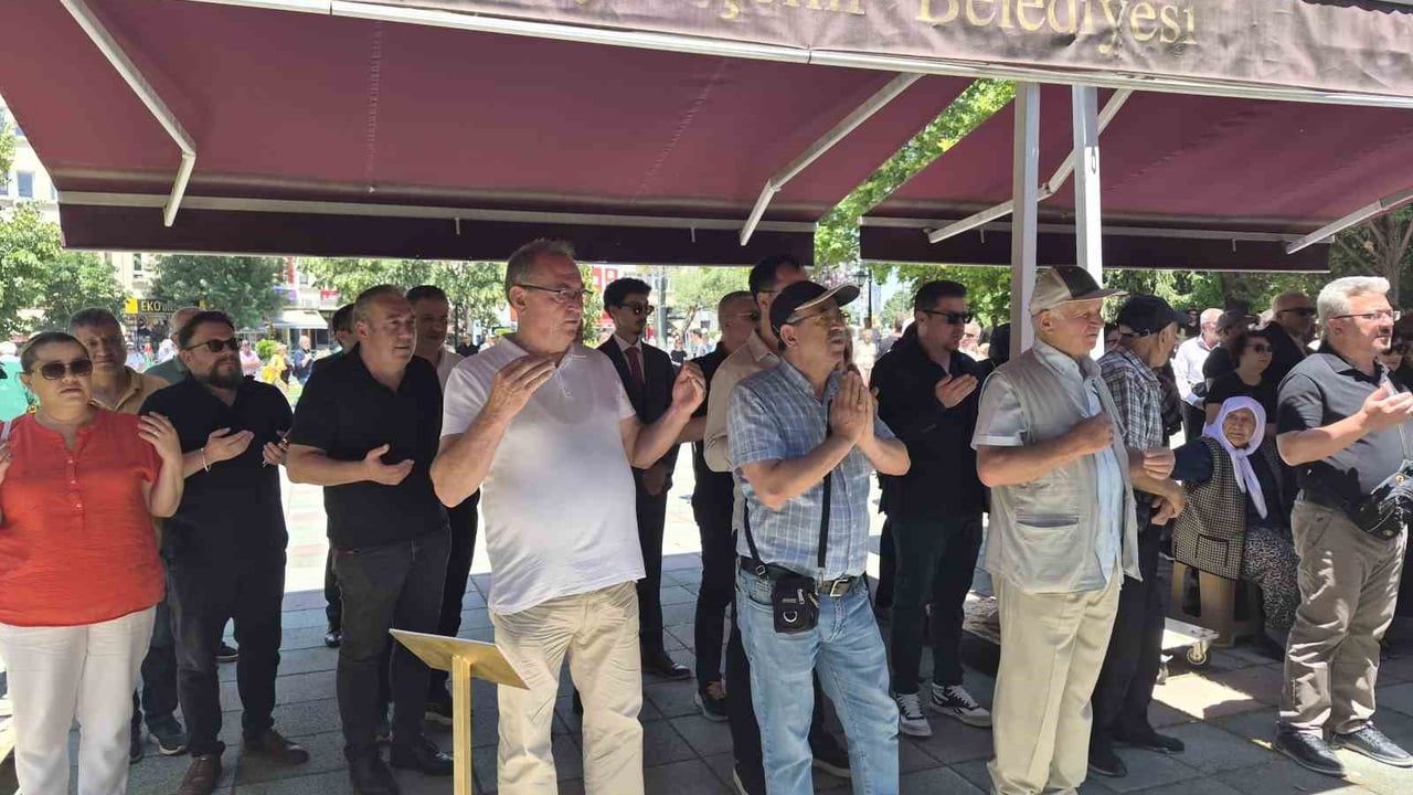 Emekli tümgeneral Fazıl Aydınmakina son yolculuğuna uğurlandı