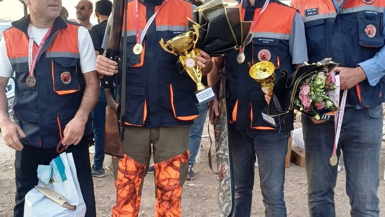 Emet’te Geleneksel Atış Şenliği avcılar ve vatandaşların yoğun katılımıyla gerçekleşti