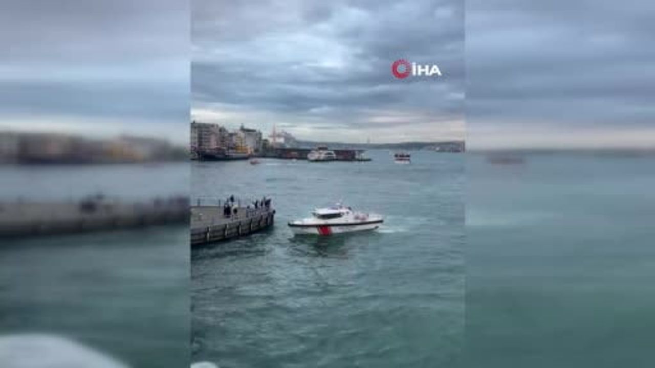 Eminönü’nde 3 çocuk denizde mahsur kaldı: çocukların yardımına Sahil Güvenlik yetişti