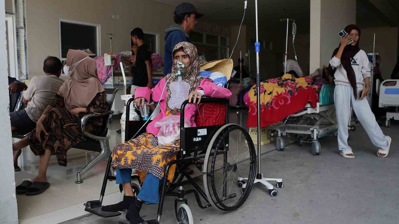 Endonezya’da Sulawesi adasında 6.7 büyüklüğünde deprem Palu’da hasar