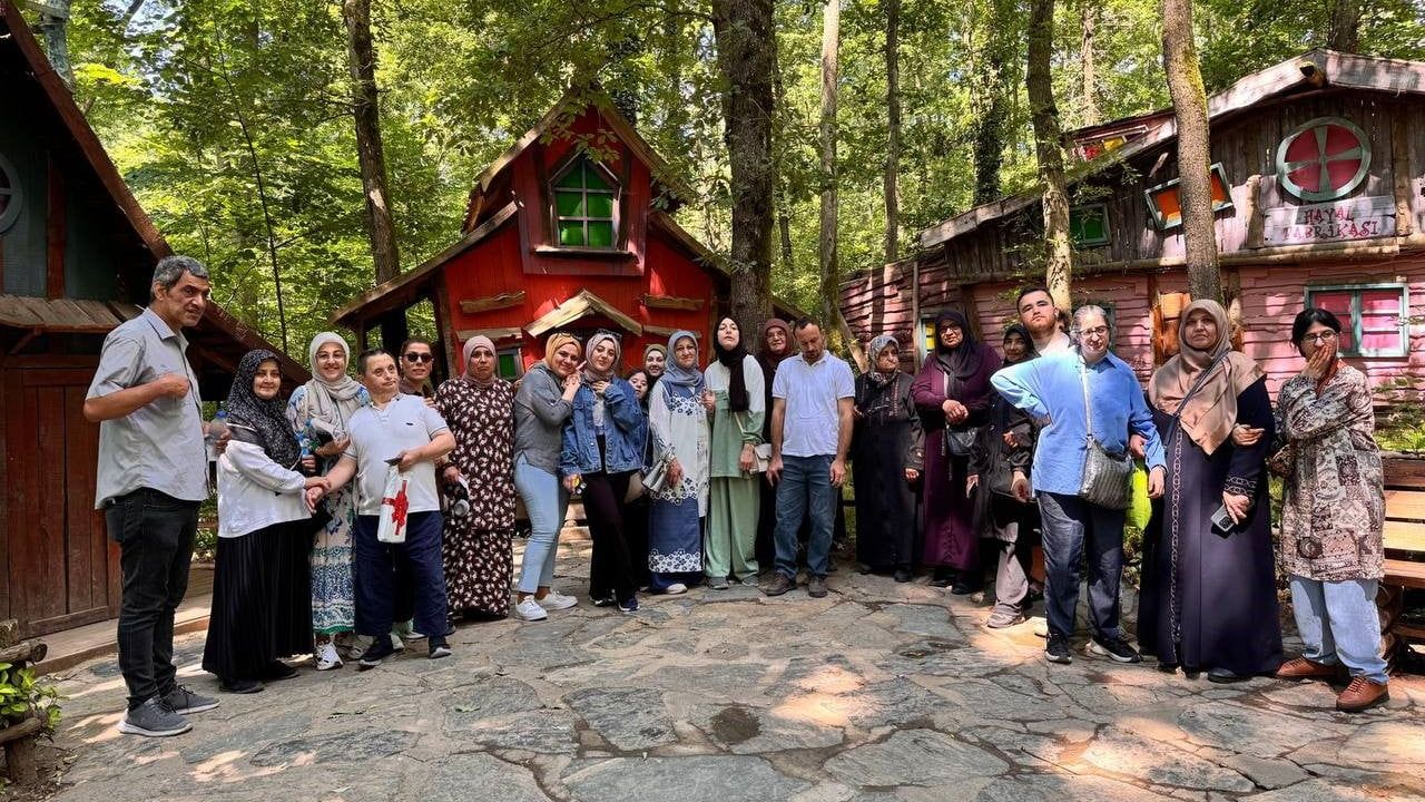 Engelsiz hobi atölyeleri kursiyerleri piknikte bir araya geldi