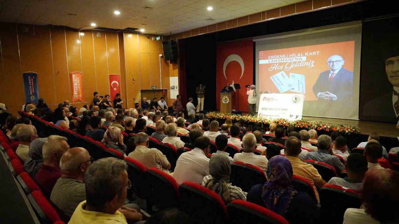 Erdemli Belediyesi Hilal Kart’ı hizmete sundu