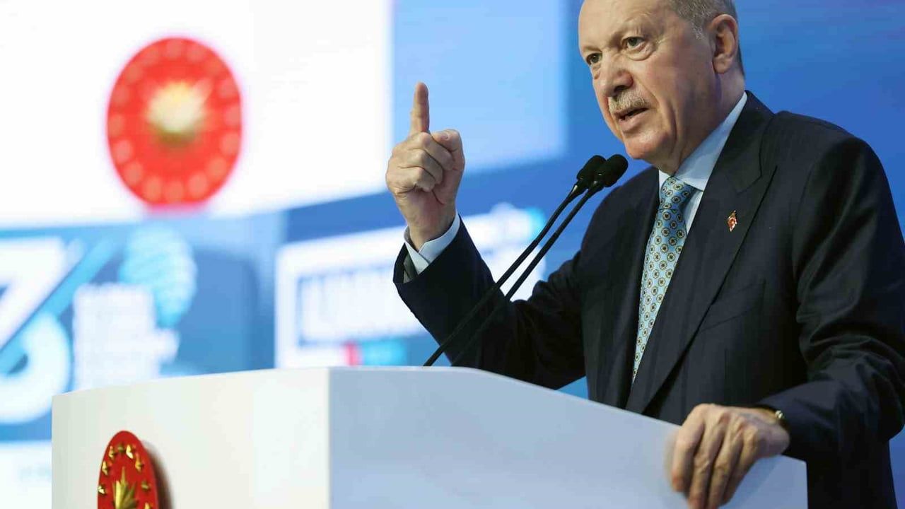 Erdoğan: 3. Küresel İslami Ekonomi Zirvesi'nin somut ve faydalı sonuçlar üretmesini diliyorum