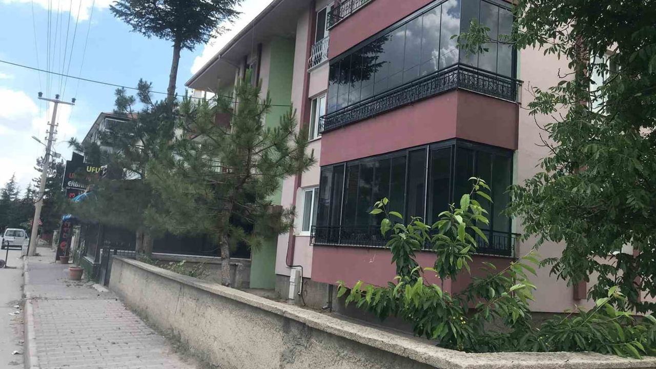 Ereğli'de 70 yaşındaki kadın evinde bıçaklanarak hayatını kaybetti