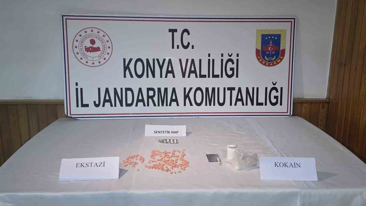 Ereğli’de jandarma operasyonunda 200 extacy hap, sentetik ecza ve kokain ele geçirildi; 1 tutuklama