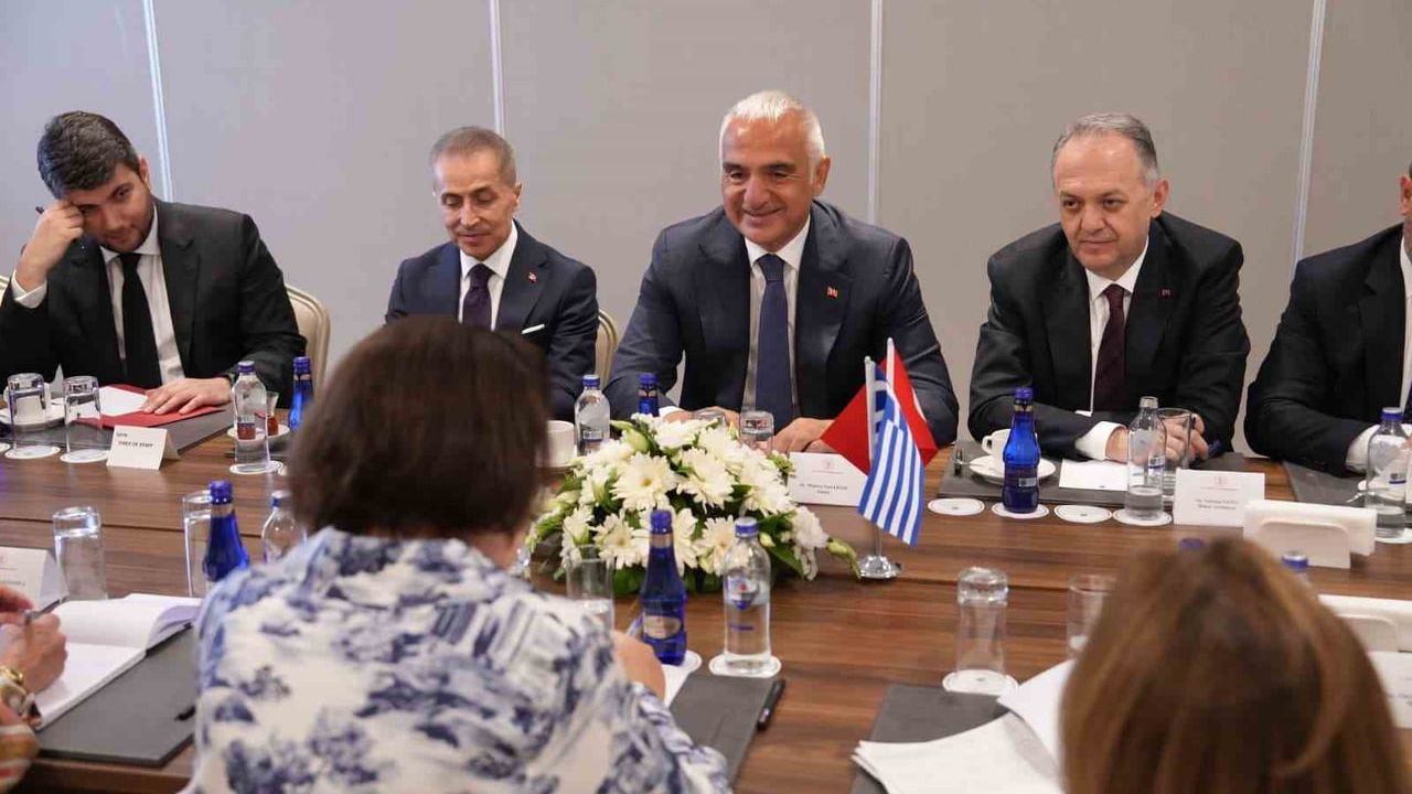 Ersoy: Türkiye ve Yunanistan kültür varlığı kaçakçılığıyla mücadelede somut iş birliği geliştiriyor