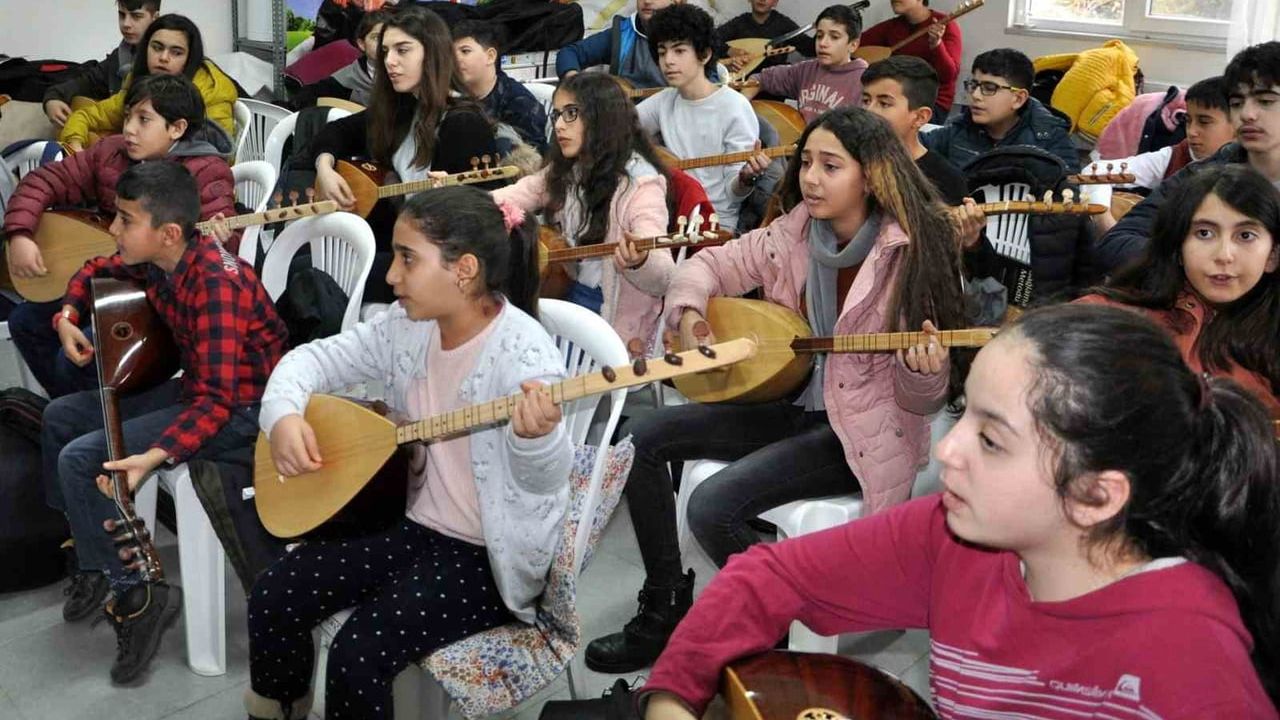 Erzincan Belediyesi yaz kurslarına başvurular 10 Haziran'da başlıyor
