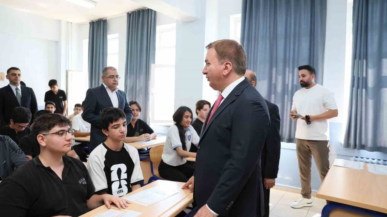 Erzincan’da 41 bin 526 öğrenci karnelerini aldı