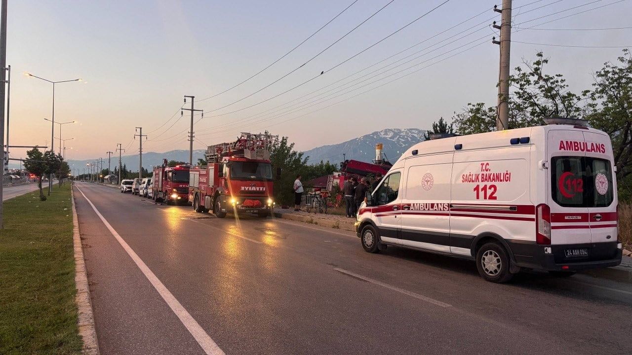 Erzincan'da müstakil evde çıkan yangında emekli öğretmen hayatını kaybetti